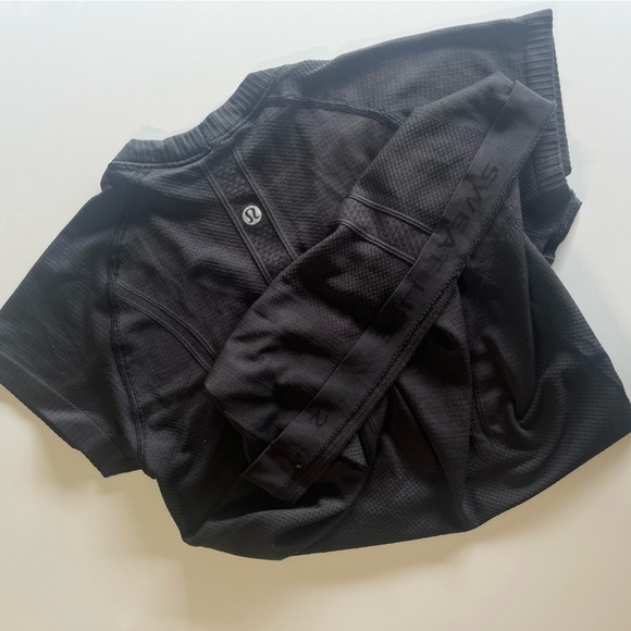Lululemon athletic swiftie tee t-shirt size 2 black - Picture 7 of 9